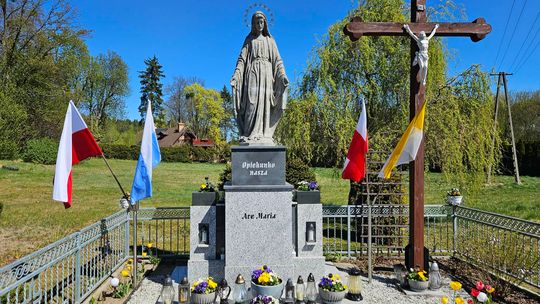 Maj – miesiąc Maryi i żywej tradycji nabożeństw majowych