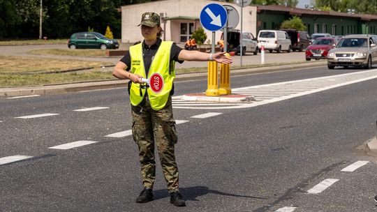Powróciły tymczasowe kontrole na granicach. Pamiętaj o tym, wyjeżdżając na wakacje poza granice Polski