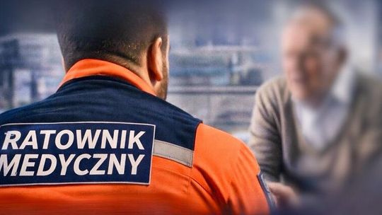 Ratownicy medyczni zaatakowani przez... seniora z Tczewa. Kopał, ubliżał i groził im śmiercią