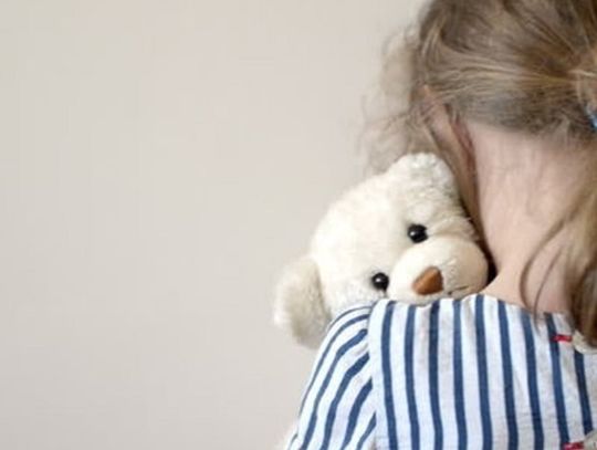 6-latka pobita przez konkubenta matki?! Sprawę badają policjanci 