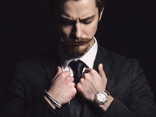 Biżuteria męska z ukrytym znaczeniem