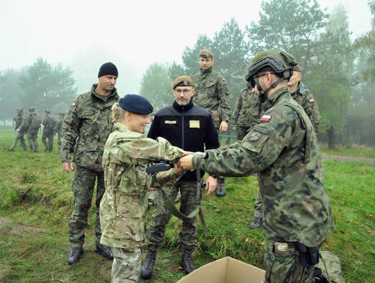 Brytyjska generał z wizytą u pomorskich terytorialsów