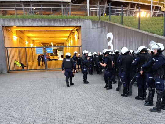 Burdy podczas meczów Lechii Gdańsk. Zatrzymano kilka osób, czynności wciąż trwają 