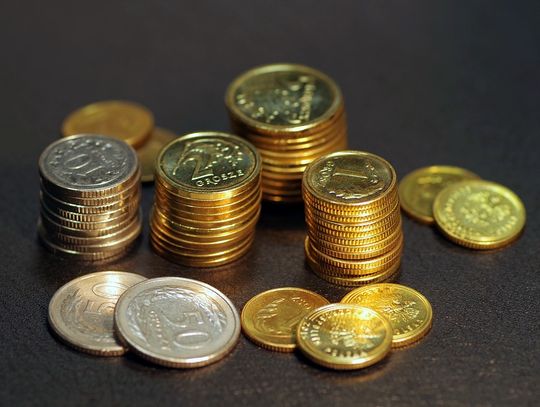 Co mają, ile zarabiają i czym jeżdżą? 