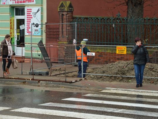 Co tam znowu kopią? Utrudnienia na ulicy Hallera 