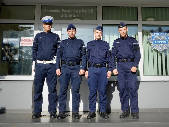 Cztery osoby spełniły swoje marzenie o służbie w niebieskim mundurze