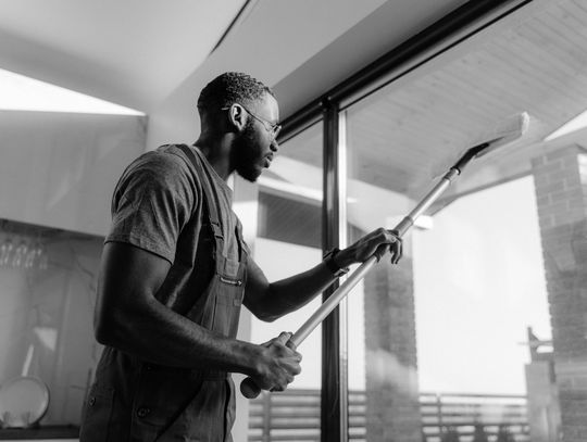 Czystość w zakładzie produkcyjnym wpływa na jakość i wydajność pracy Czystość w zakładzie produkcyjnym wpływa na jakość i wydajność pracy