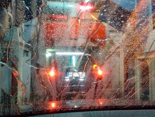 Dowiedz się jak otworzyć myjnię samochodową