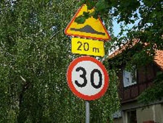 Droga śmierci w gminie Osieczna? „Codziennie walczymy o przetrwanie”