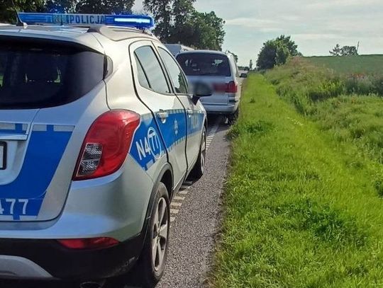 Dzięki reakcji mieszkańca nietrzeźwy 75-latek został zatrzymany za kierownicą