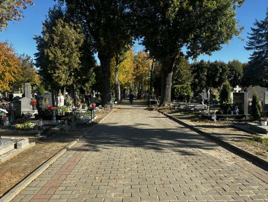 Dzień Wszystkich Świętych – czas pamięci, refleksji i wdzięczności