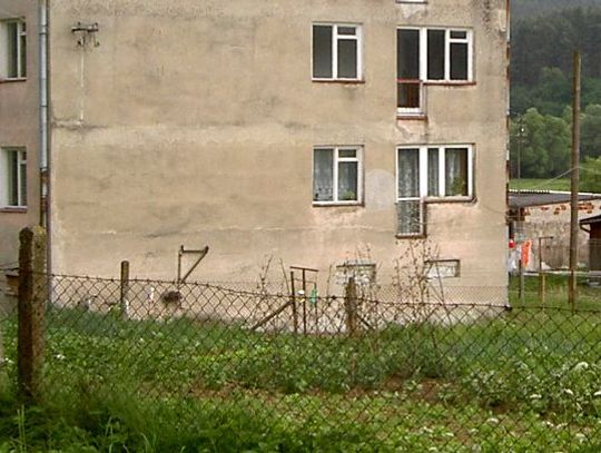 Fatalny stan popegeerowskich budynków - Kontrola NIK obnaża zaniedbania Agencji Nieruchomości Rolnych