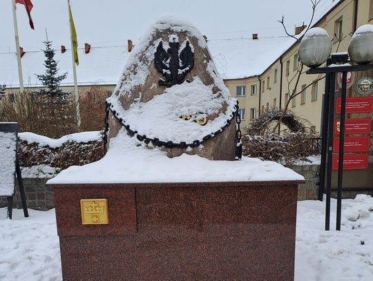 FELIETON: Bezdomni przypominają o Sądzie