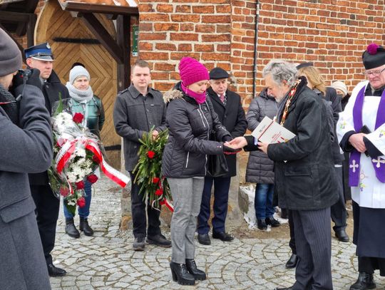 FELIETON: Więcej niż dwie krople krwi…