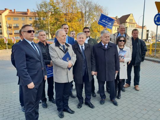 FILM: Konferencja prasowa Jana Kiliana. Tematem przewodnim była infrastruktura drogowa 