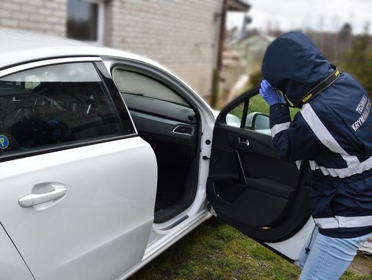 FILM: Skuteczna akcja starogardzkich policjantów! Odzyskali auta skradzione w Niemczech i Warszawie