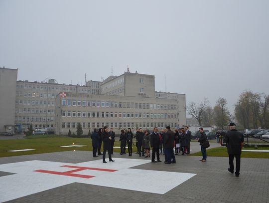FOTO, FILM: Całodobowe lądowisko oddane do użytku 