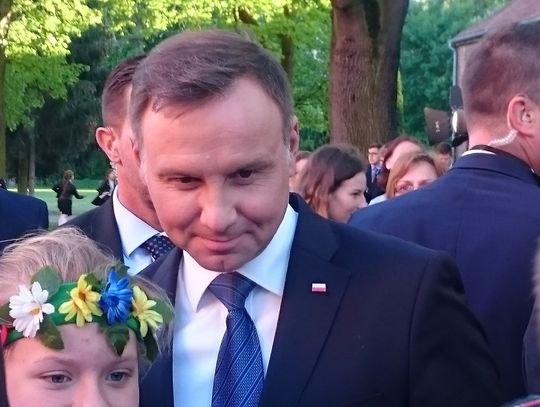 FOTO, FILM: Prezydent Andrzej Duda w Pelplinie - relacja z wizyty głowy państwa