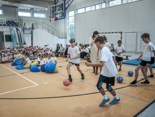 [FOTO] Nowa sala gimnastyczna przy "ósemce" otwarta!