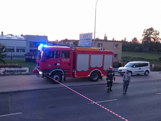 FOTO: Poważny wypadek! Uciekał przed policją - dachował na Lubichowskiej