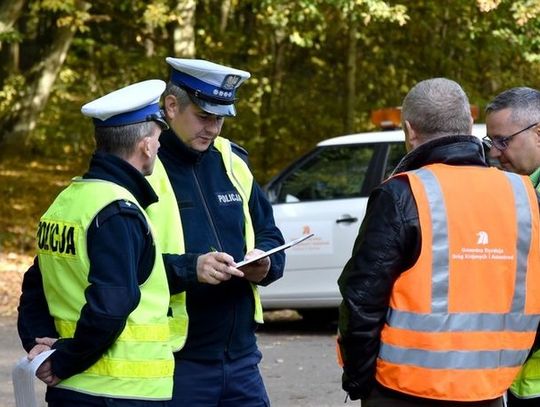 FOTO: Specjaliści badali okoliczności śmiertelnego wypadku na Berlince 