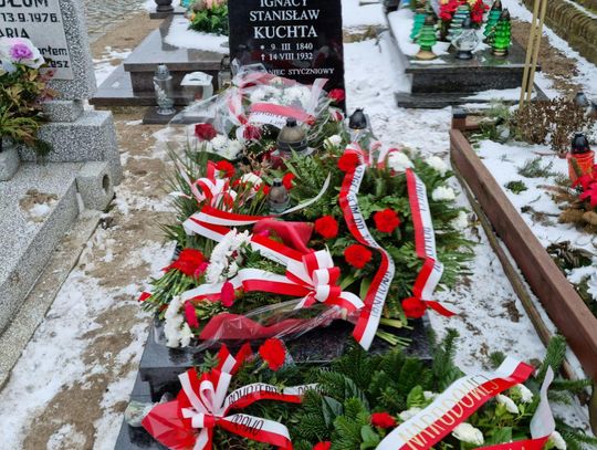 [FOTO] Uroczystość poświęcenia nowego nagrobka weterana powstania styczniowego Ignacego Kuchty