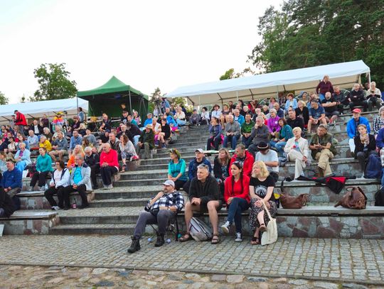 [FOTO, WIDEO] Za nami 52. edycja festiwalu Bazuna! Do Owidza przybyły setki osób z całego kraju