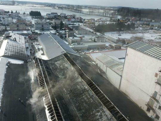 FOTO: Wielki pożar w Nowej Wsi Rzecznej. W akcji brało udział 19 zastępów straży
