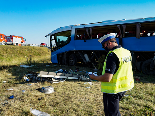 [FOTO] WRACAMY DO SPRAWY: Kierowca autokaru skazany. W wypadku ucierpiało 19 osób 