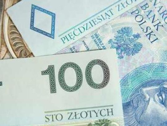 Ile zarabiają radni? Prześwietlamy oświadczenia majątkowe radnych powiatowych