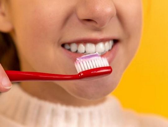 Innowacyjne technologie w szczoteczkach do zębów – przyszłość higieny jamy ustnej