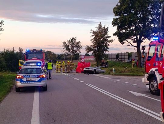 Jedno z aut zostało rozerwane. nocny dramat pod Tczewem