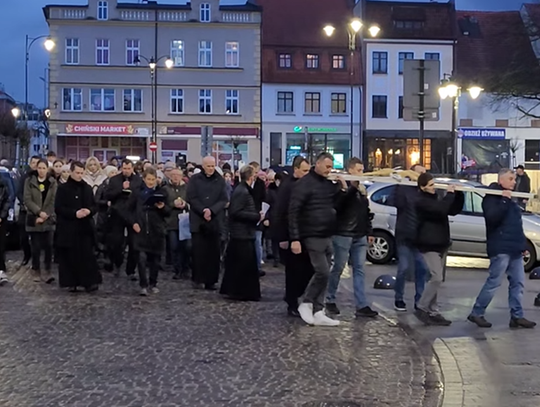 Już w piątek ulicami miasta przejdzie droga krzyżowa Już w piątek ulicami miasta przejdzie droga krzyżowa