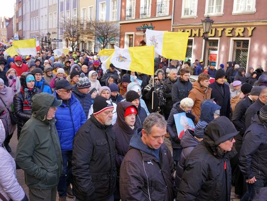 Kilka tysięcy osób w niedzielnym „Marszu wdzięczności za św. Jana Pawła II”