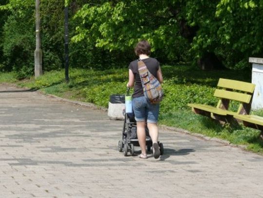 Komu przysługuje opieka nad dzieckiem? Dziecko to nie wydatek - to skarb