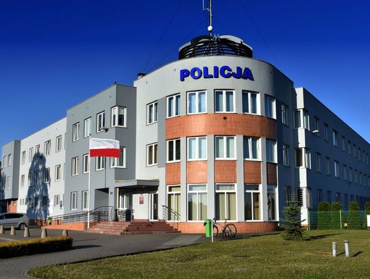 KORONAWIRUS: Policjanci apelują o rozwagę i stosowanie się do obostrzeń 