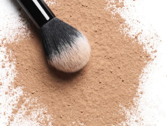 Kosmetyki groźne dla zdrowia. W produkcie stwierdzono rakotwórczy azbest  