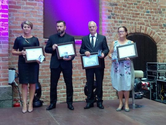 Kryształowa statuetka dla Skarszew. Nagroda za dynamiczny i zrównoważony rozwój gminy