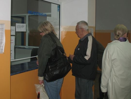 Lepsi i „gorsi” Kto nie czeka w kolejkach? 