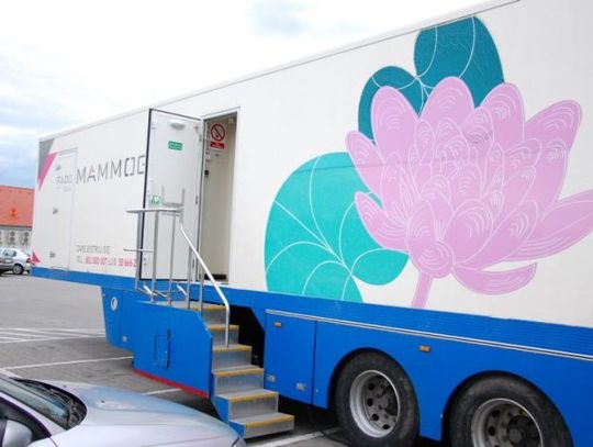 Mammobus w Starogardzie - bezpłatna mammografia dla pań 40-75 lat
