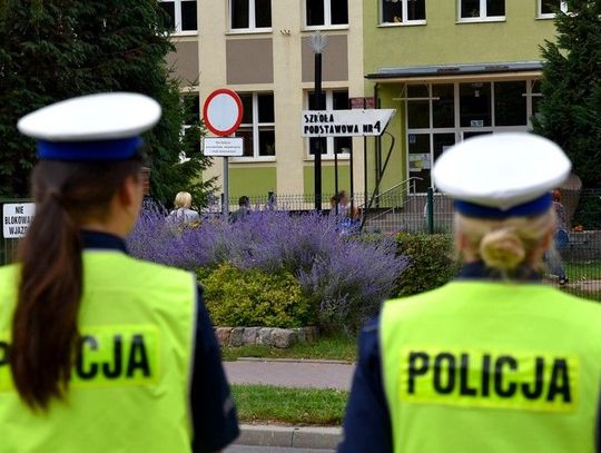 Nad bezpieczeństwem czuwa policja 
