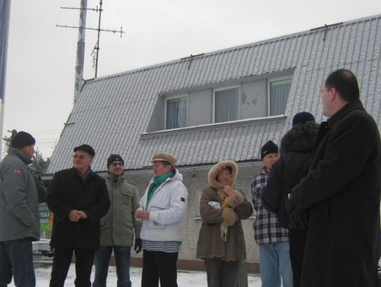 Nie chcą masztu, boją się o zdrowie – protest mieszkańców