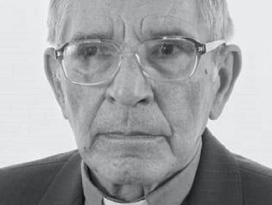 Nie żyje ksiądz Stefan Rogowski, kapelan honorowy strażaków powiatu starogardzkiego