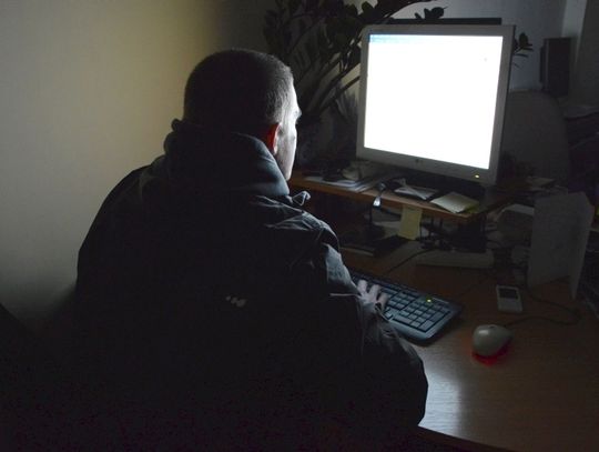 Nienawiść bez twarzy?! Fala hejtu zalewa internet