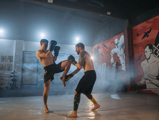 Nowoczesne podejście do sportu – od fitnessu po sztuki walki