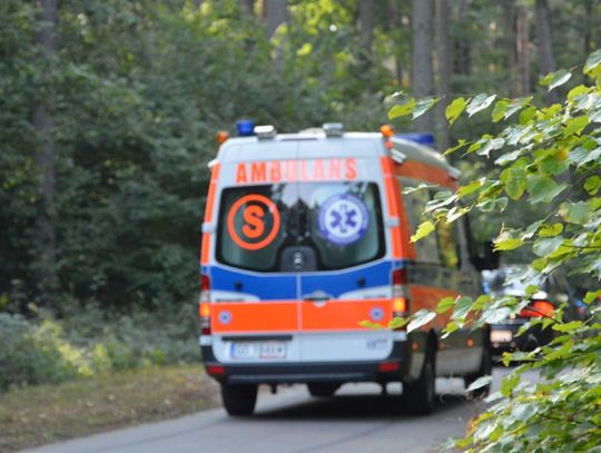 O krok od tragedii w gminie Osiek! Mężczyzna topił się w jeziorze. Z pomocą ruszyli świadkowie 