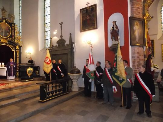 Obchody czwartej rocznicy katastrofy smoleńskiej w Starogardzie Gd. ZDJĘCIA