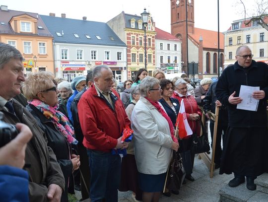 Obchody siódmej rocznicy katastrofy smoleńskiej w Starogardzie Gd.