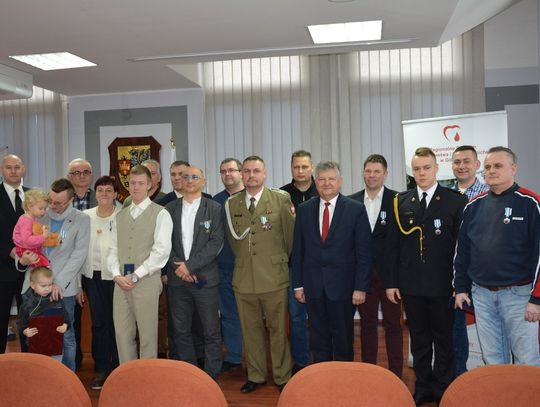 Odznaczeni za dar życia. 19 osób otrzymało wyjątkową odznakę 