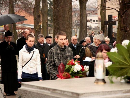 Pamięć i hołd pomordowanym